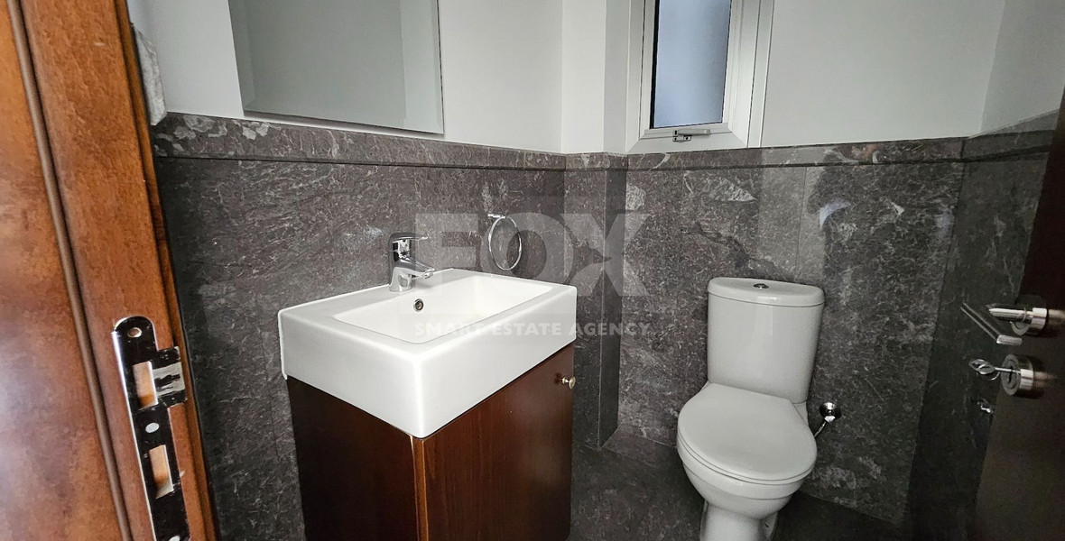 Spacious-Unfurnished Three Bedroom Apartment to Rent in Apostolou Petrou Pavlou