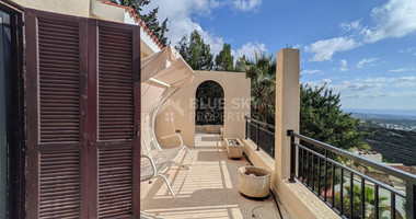 Three bedroom stunning villa , in Tala Paphos