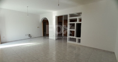 Newly Renovated Three Bedroom House in Geroskipou, Paphos