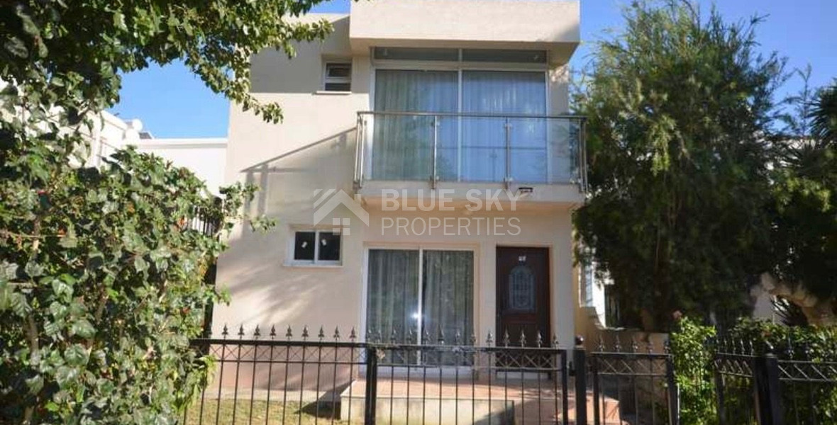 Modern  Detached House in Tombs Of the Kings for sale