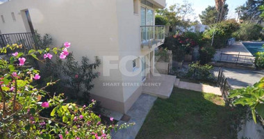 Modern  Detached House in Tombs Of the Kings for sale