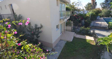 Modern  Detached House in Tombs Of the Kings for sale