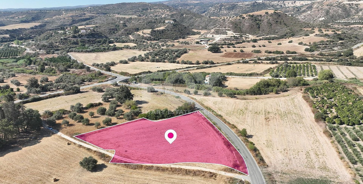 Large 5650 m2 Field in Chrysochou, Paphos