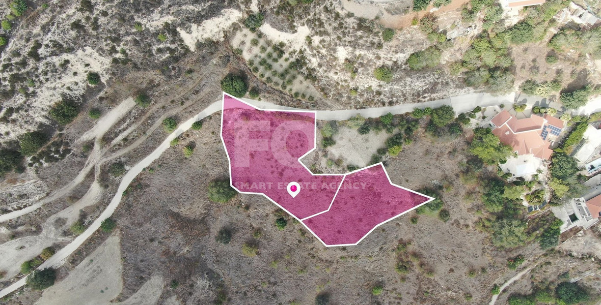 Residential field in Armou community, Paphos