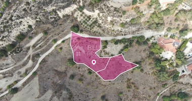 Residential field in Armou community, Paphos