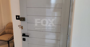 Modern one Bedroom Apartment plus one independend groundfloor Studio in the heart of Universal