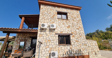 For Sale: Stunning Detached Villa on a large plot with Sea View and Pool in Agia Marina Chrysochous