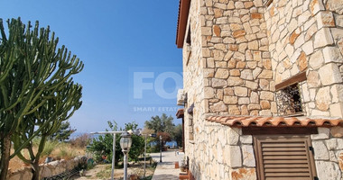 For Sale: Stunning Detached Villa on a large plot with Sea View and Pool in Agia Marina Chrysochous
