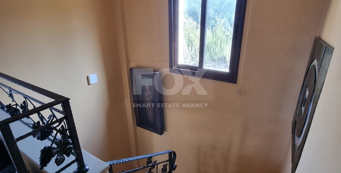 For Sale: Stunning Detached Villa on a large plot with Sea View and Pool in Agia Marina Chrysochous