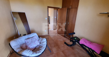 For Sale: Stunning Detached Villa on a large plot with Sea View and Pool in Agia Marina Chrysochous