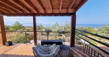 For Sale: Stunning Detached Villa on a large plot with Sea View and Pool in Agia Marina Chrysochous