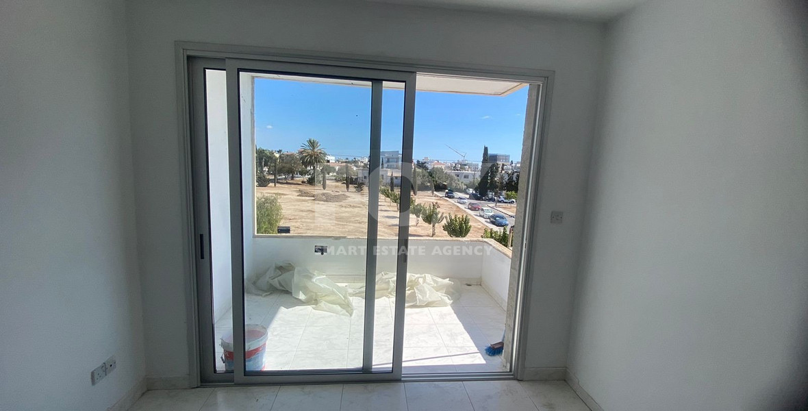 Huge, Modern, Partially Furnished Three Bedroom Apartment in Agios Pavlos
