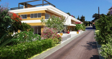 Three Bed apartment In the city center of Paphos