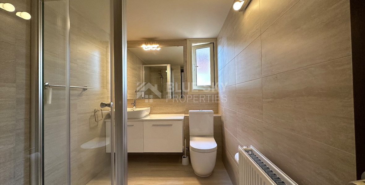 STUNNING 5 BEDROOM VILLA ON LARGE PLOT WITH SWIMMING POOL - LARGE GARDEN- EXTRA SEPARATE  APARTMENT - CENTAL LIMASSOL