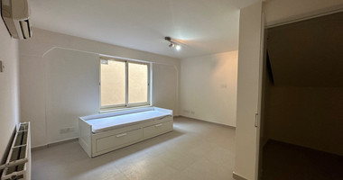 STUNNING 5 BEDROOM VILLA ON LARGE PLOT WITH SWIMMING POOL - LARGE GARDEN- EXTRA SEPARATE  APARTMENT - CENTAL LIMASSOL