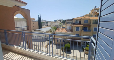 Two bedroom top floor apartment in Paphos area