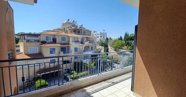 Two bedroom top floor apartment in Paphos area