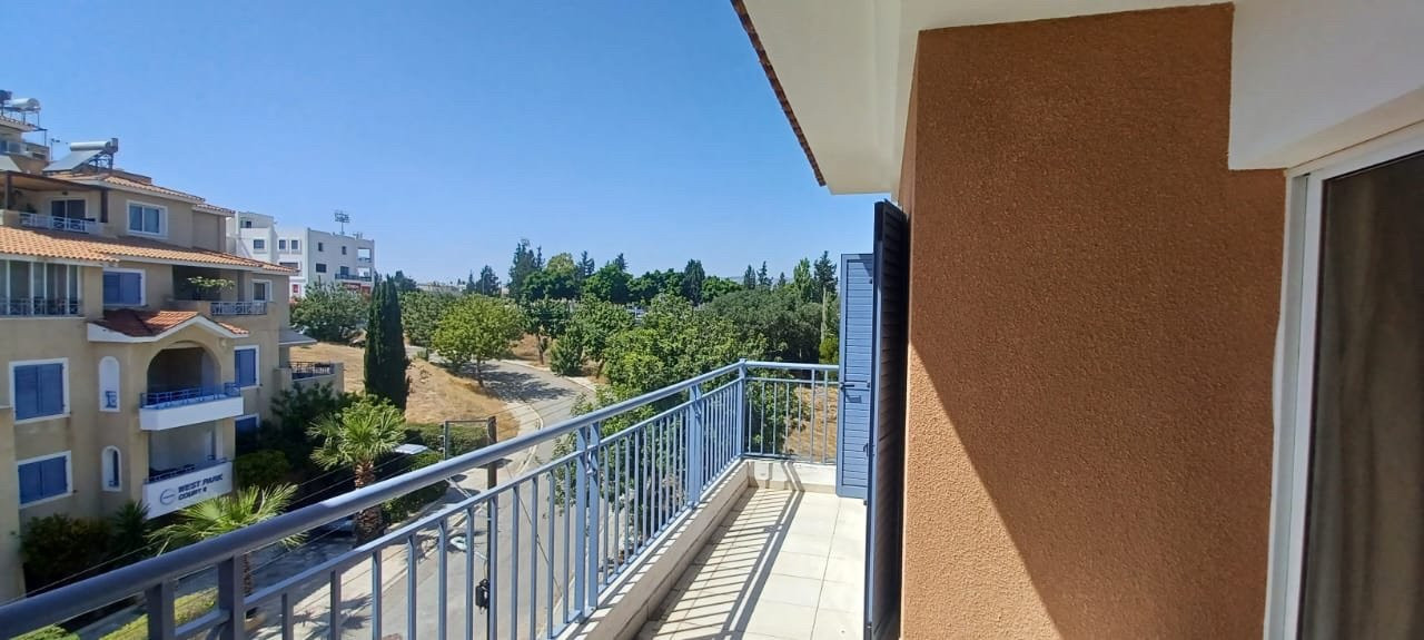 2 bedroom apartment 71 m² Paphos Municipality, Cyprus