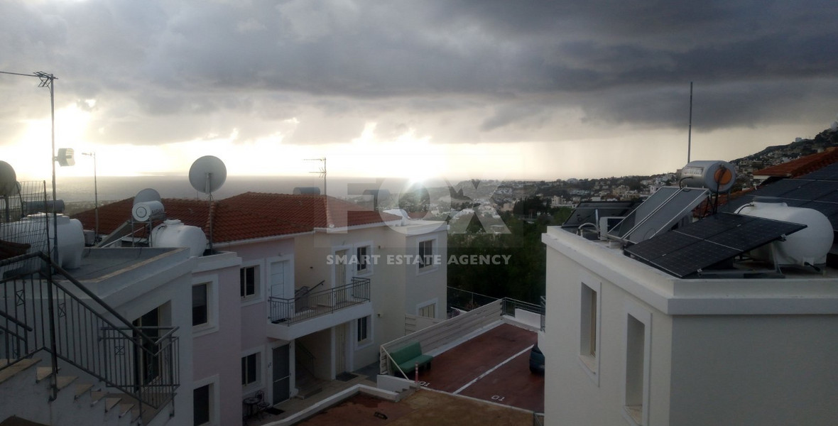 Two bedroom apartment in Pegeia