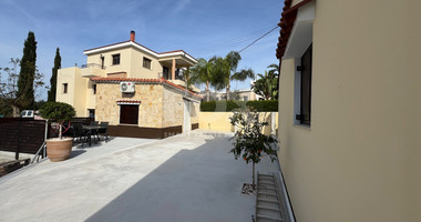 For Sale: Charming & Renovated 2-Bedroom Bungalow in Acheleia, Paphos