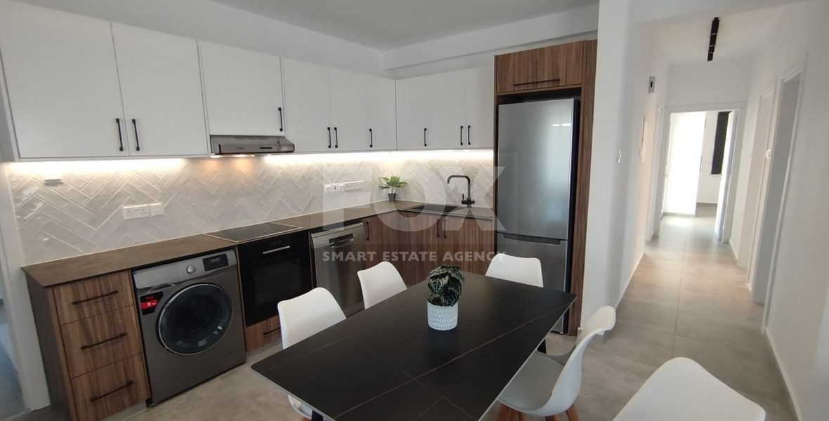 Modern three Bedroom, Ground Floor Apartment with a small Garden  in Geroskipou