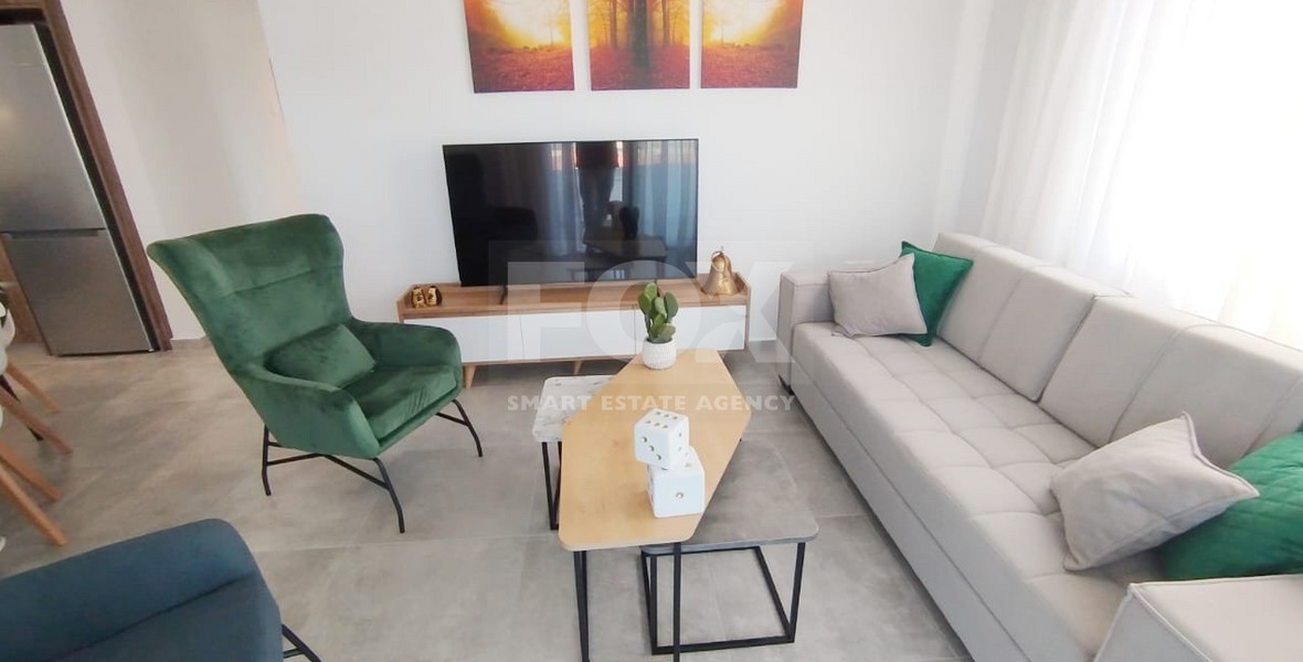 Modern three Bedroom, Ground Floor Apartment with a small Garden  in Geroskipou