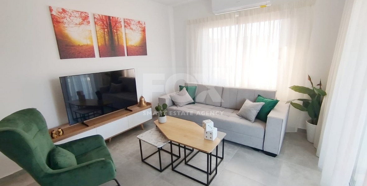 Modern three Bedroom, Ground Floor Apartment with a small Garden  in Geroskipou