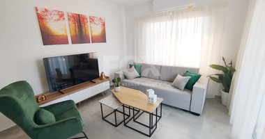 Modern three Bedroom, Ground Floor Apartment with a small Garden  in Geroskipou