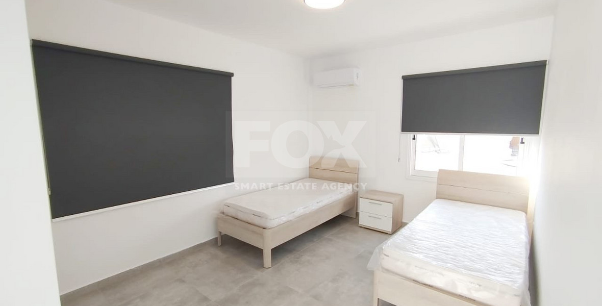 Modern three Bedroom, Ground Floor Apartment with a small Garden  in Geroskipou