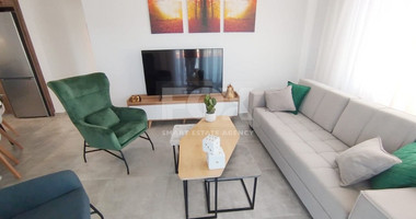 Modern and Spacious Three Bedroom Top Floor Apartment  with Roof Garden in Geroskipou