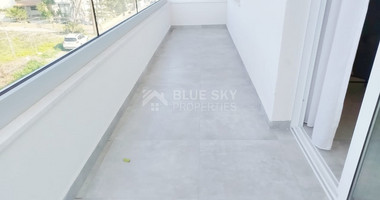 Modern and Spacious Three Bedroom Top Floor Apartment  with Roof Garden in Geroskipou