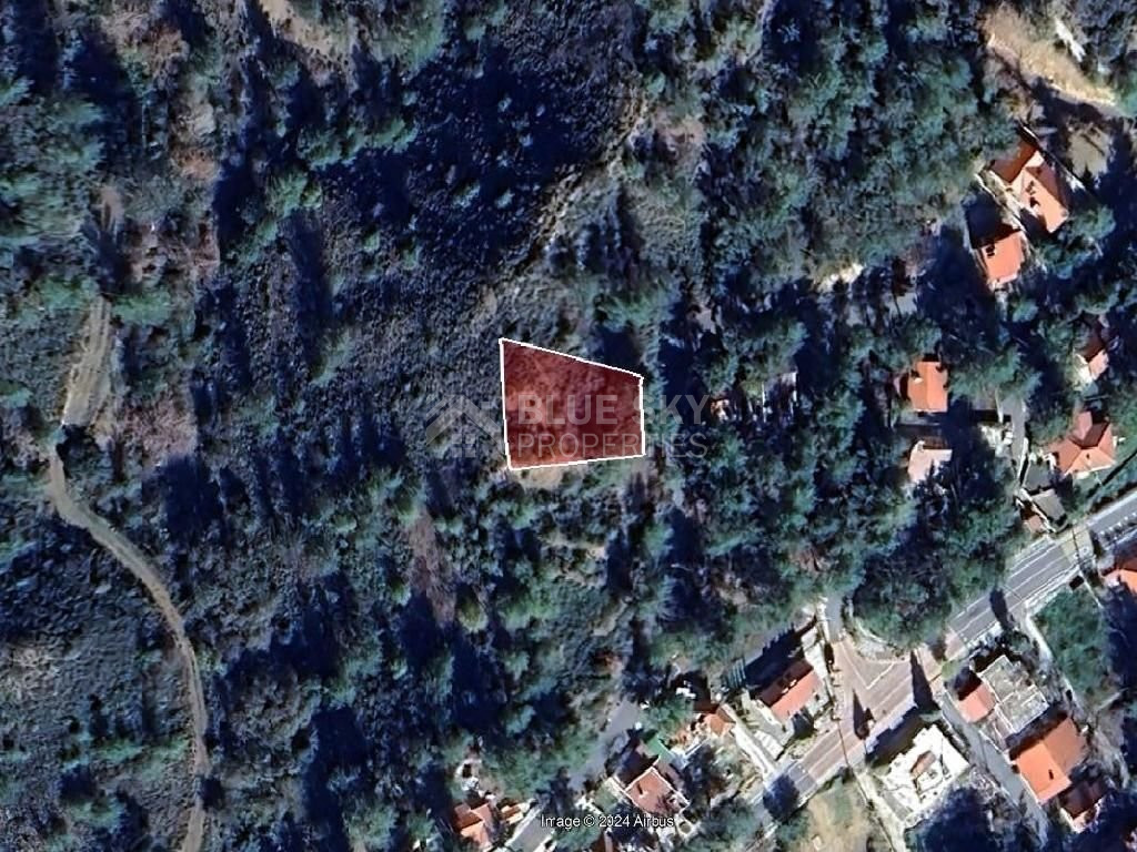 Spacious 843 m2 Plot for Sale in Kato Platres, Limassol