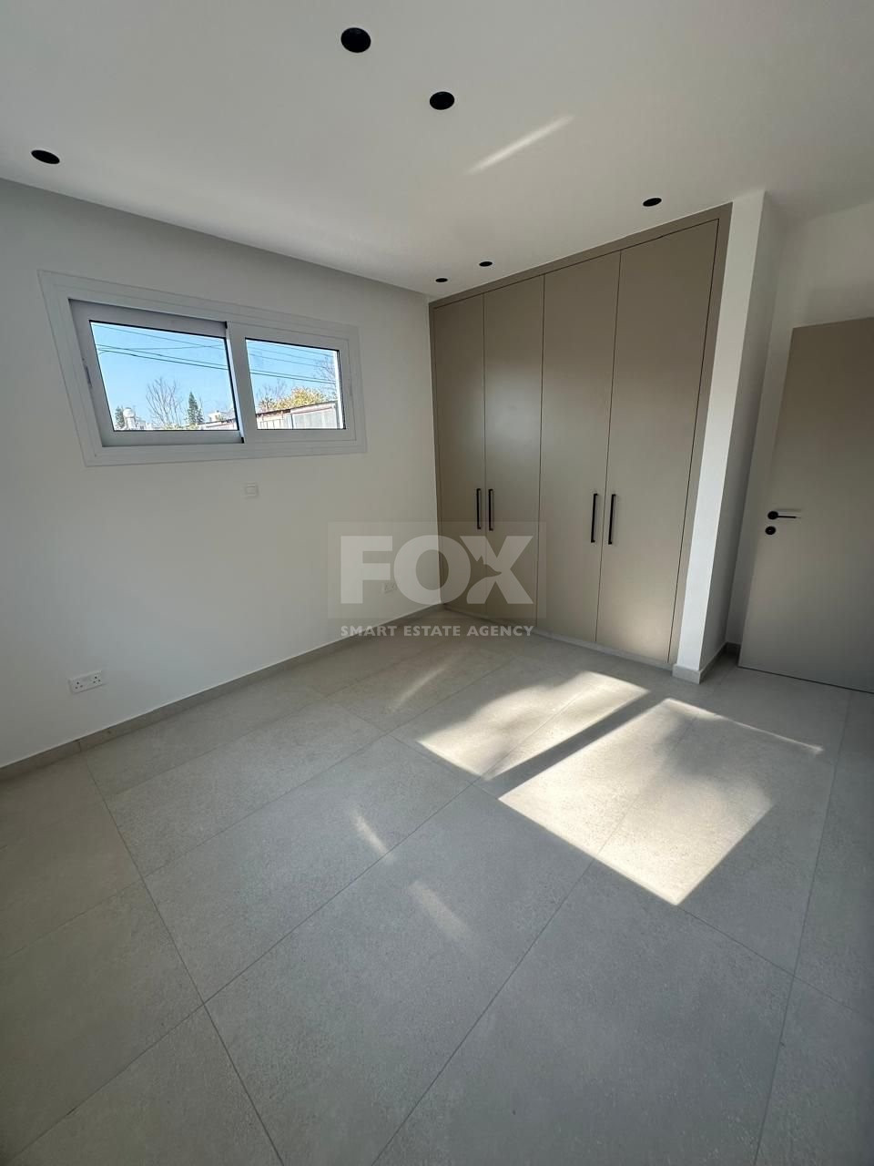 Modern 2-Bedroom Ground Floor Apartment for Rent in Limassol – Fully Renovated with New Furniture,Close to Limassol Marina