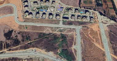 Large plot of 607 m2 for sale in Tserkezoi, Limassol