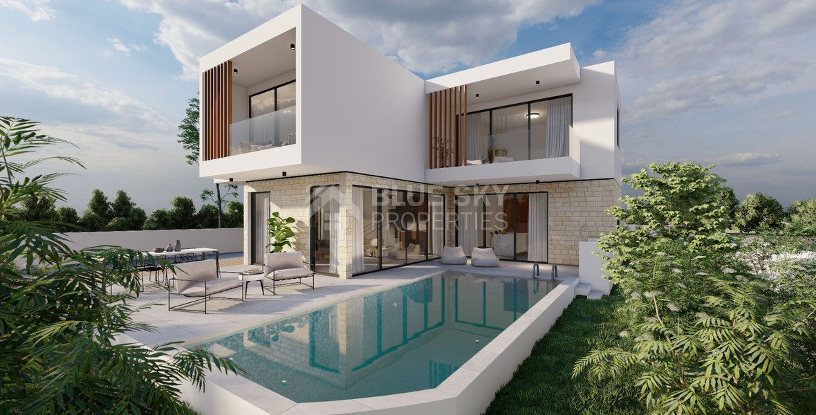 Outstanding four bedroom villa in Sea Caves