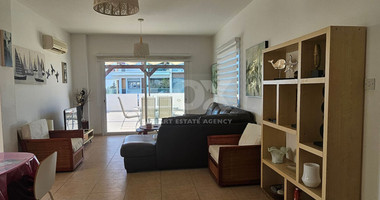 Stunning Fully Furnished Penthouse Apartment in Universal, Paphos