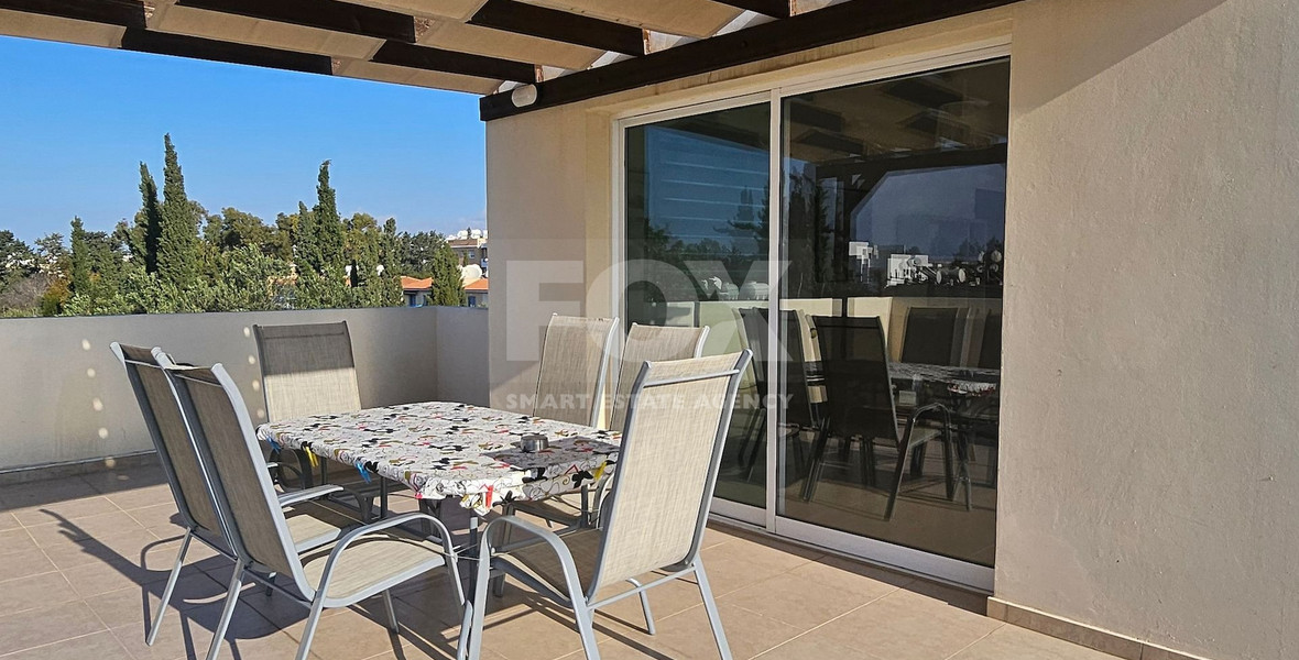 Stunning Fully Furnished Penthouse Apartment in Universal, Paphos