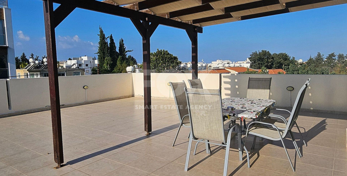 Stunning Fully Furnished Penthouse Apartment in Universal, Paphos