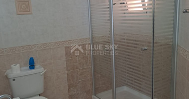 Charming Two-Bedroom Apartment with Large Communal Pool in Universal, Kato Paphos