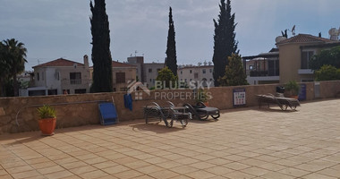 Charming Two-Bedroom Apartment with Large Communal Pool in Universal, Kato Paphos