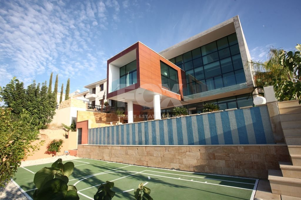 For Rent Spacious Detached Villa in Tala, Paphos