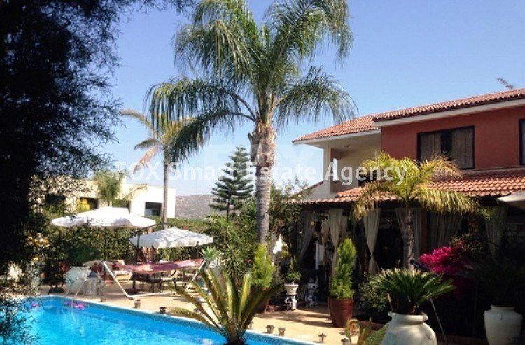 5 Bed House To Rent In Kalogyros Limassol Cyprus