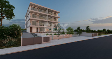 Three bedroom apartment in Universal area near Paphos center