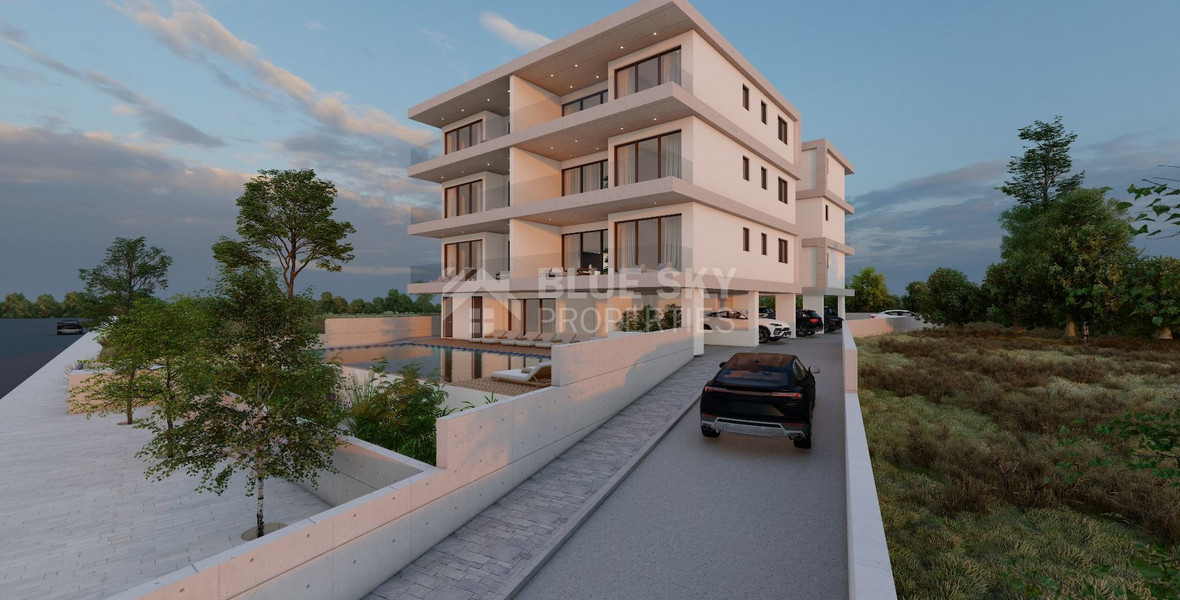 Three bedroom apartment in Universal area near Paphos center