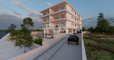 Three bedroom apartment in Universal area near Paphos center