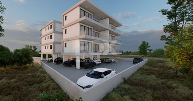 Three bedroom apartment in Universal area near Paphos center