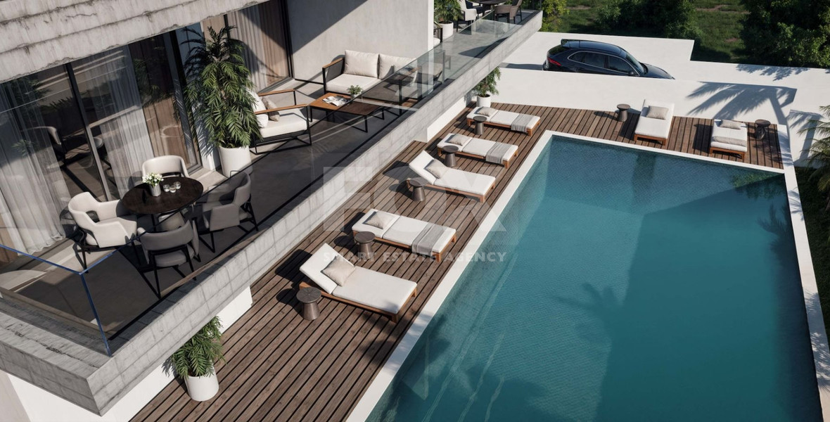 For sale , three bedroom apartment in Universal area near Paphos center