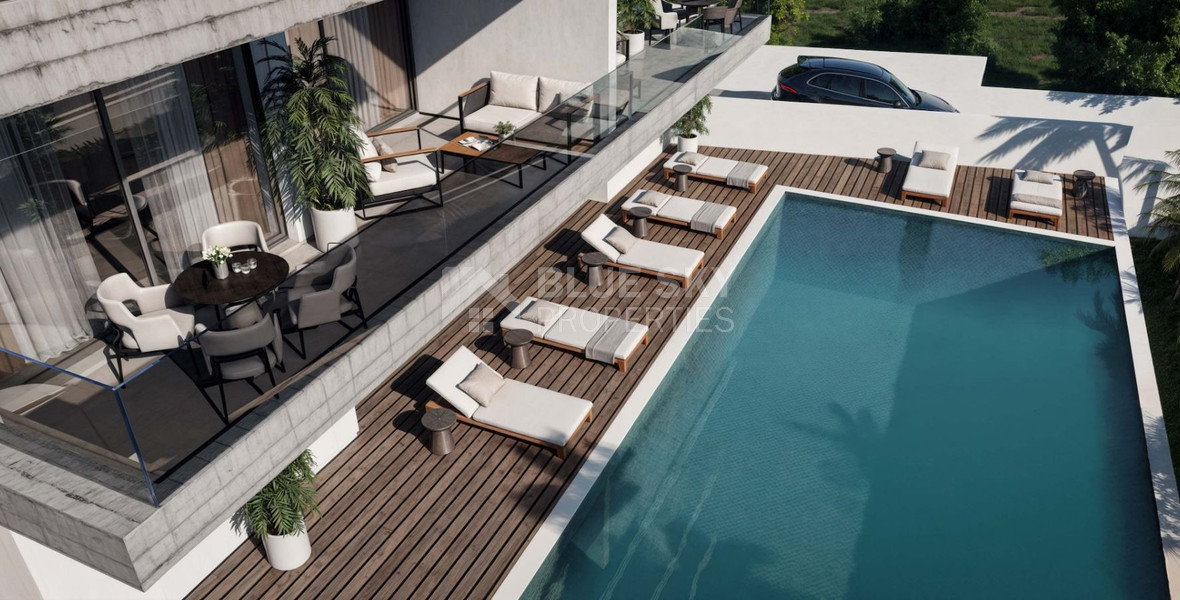 For sale , three bedroom apartment in Universal area near Paphos center