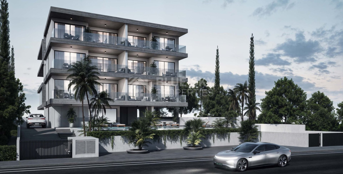 For sale , three bedroom apartment in Universal area near Paphos center