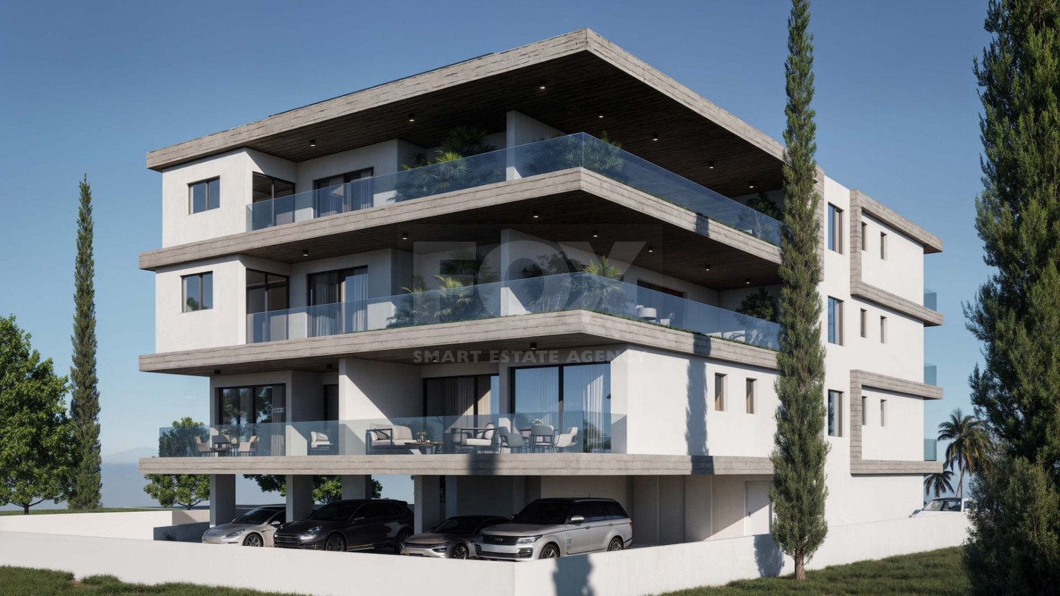 For sale , three bedroom apartment in Universal area near Paphos center